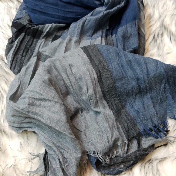 Multi Colored Blue Scarf - Picture 6 of 8